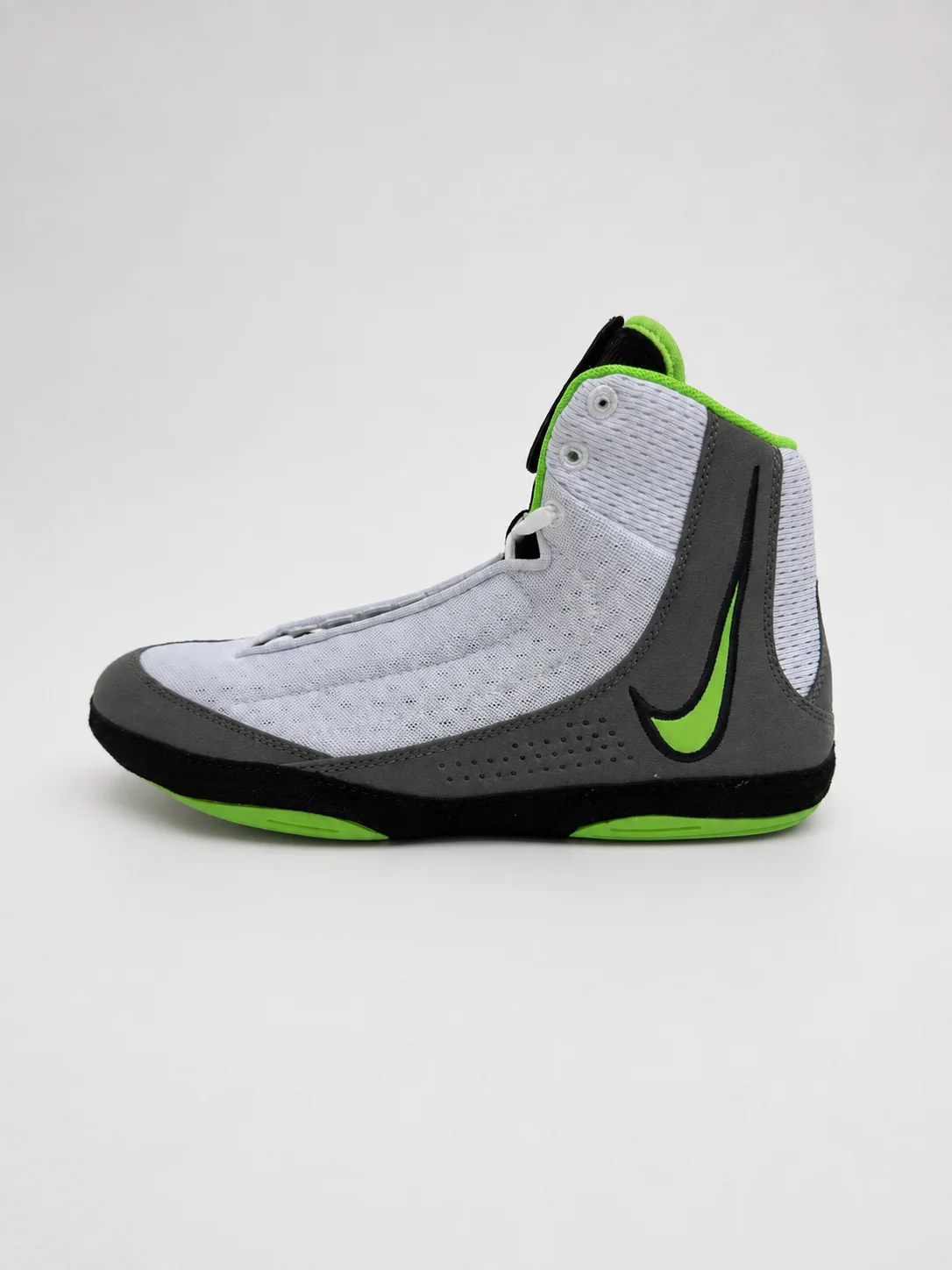 Nike Inflict 4 Football — Grey  Volt